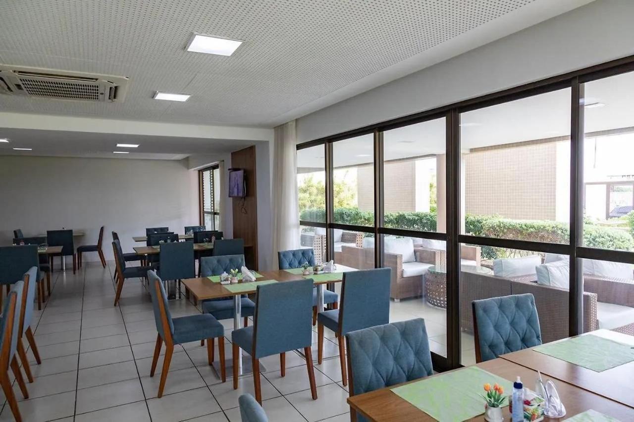 Flat Ao Lado Do Rio Mar No Edf Beach Class Excelsior Por Yolo Recife Exterior foto